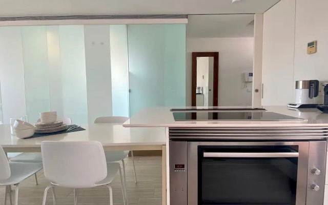 Modern Penthouse With Views Near Paseo De Gracia By Myrentalhost