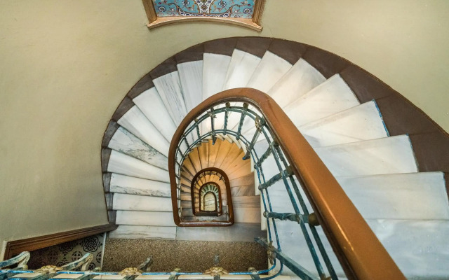 Yeni Hotel