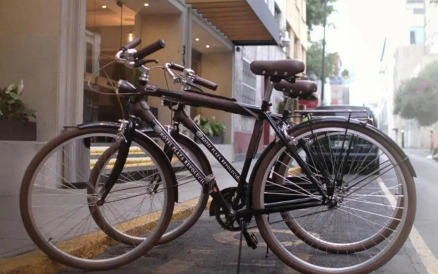 Hotel Plaza Revolución