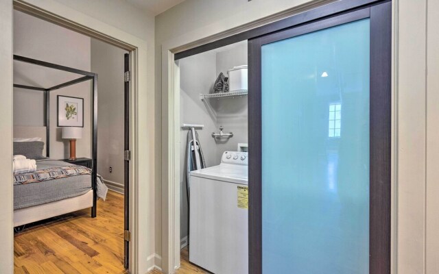 Bright Savannah Loft in Historic District!