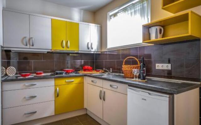 Termál Kemping Apartmanházak