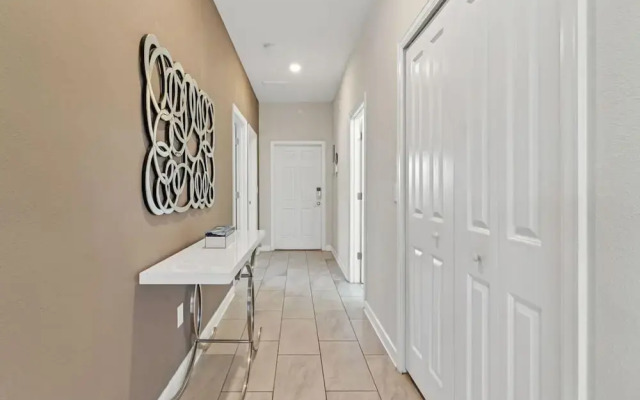 Your 5bdr House w Pool - 4959