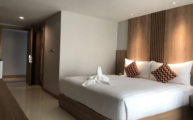 May Hotel
