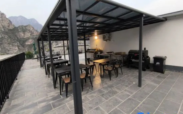 Yueting Courtyard Boutique Homestay (Shidu Scenic Area)