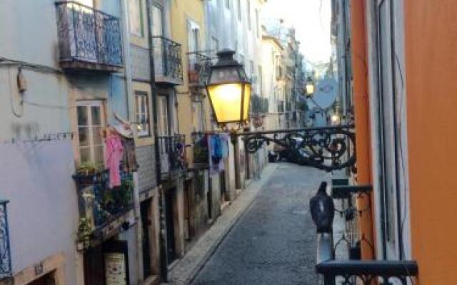 Passport Lisbon - Bairro Alto Apartments