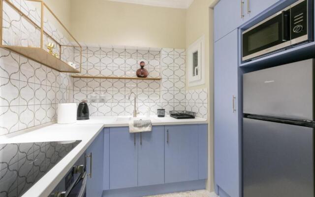 NEW #4 DESIGN LUXURY apt
