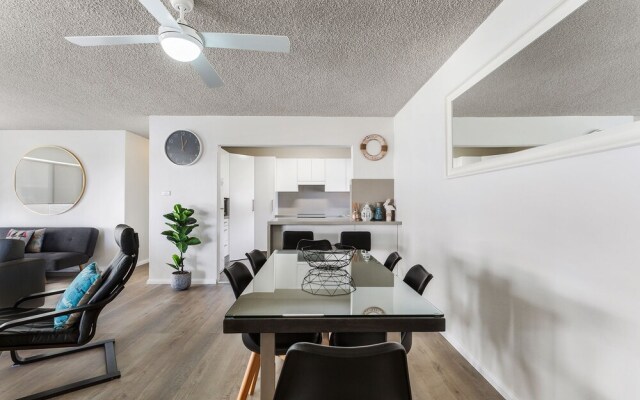 Laman Lodge, Unit 2, 15 Laman Street