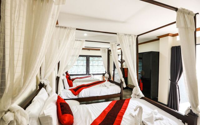 Sripoom Boutique House