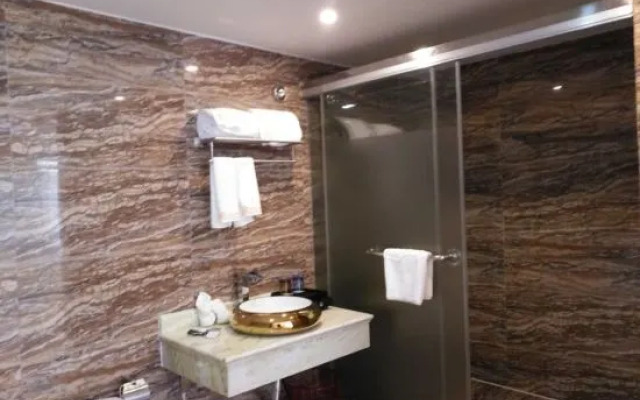 Fenglin Tianxia Hotel