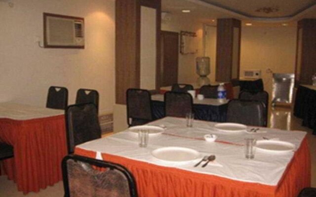 Hotel Bandra Residency