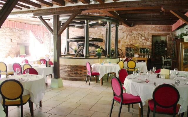Auberge Des Vieux Moulins Banaux