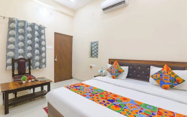 Fabhotel Rk Palace