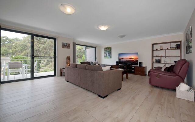 Lagoons Estate, 22 Coventry Place