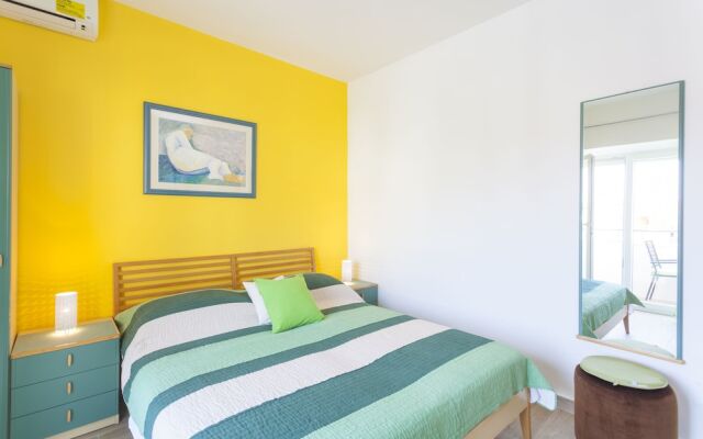 Apartments & Rooms Alagic