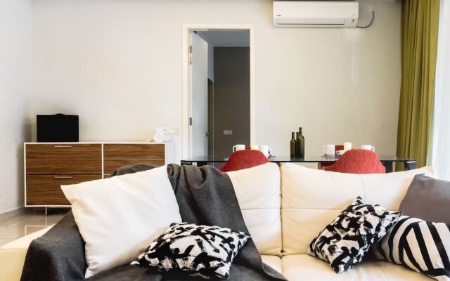 The Haven Lakeside Suites by Verve