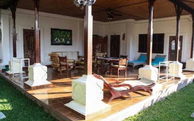Pondok Prima Cottages
