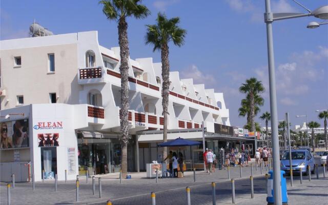 Paphinia Hotel Apartments