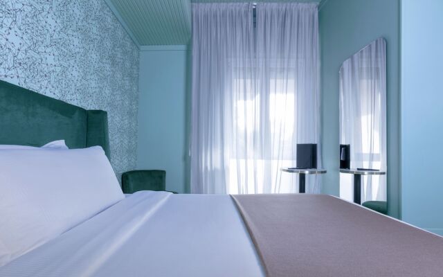 MEALBA HOTEL Suite & Pool