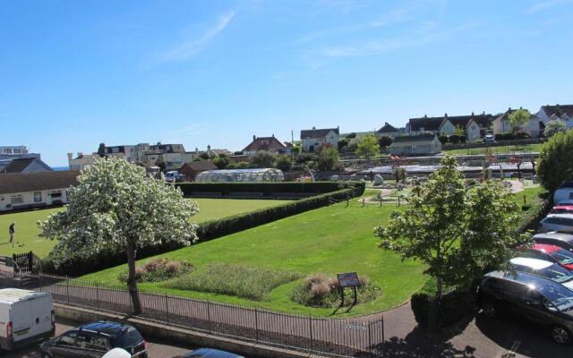 Holmleigh House Bed and Breakfast