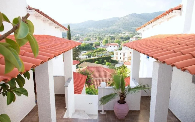 Hotel Elena