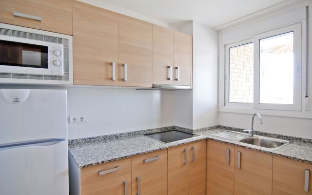 Apartamentos Zeus Alexis