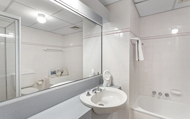 Nelson Towers, Unit 8/71 Victoria Parade