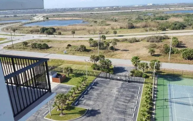 Islander East Condominiums