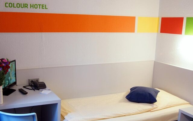 Colour Hotel