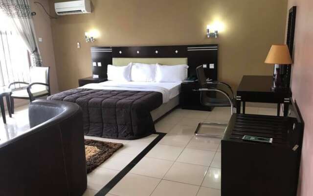 Randekhi Royal Hotel