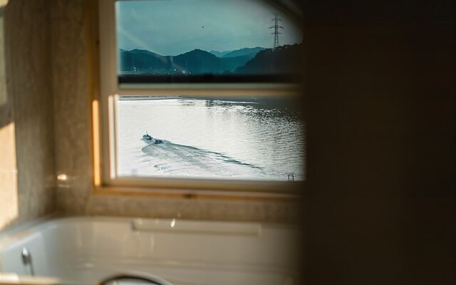 Chuncheon Feel Motion Pension