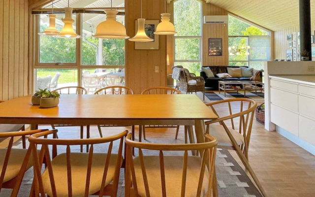 12 Person Holiday Home in Hals-by Traum