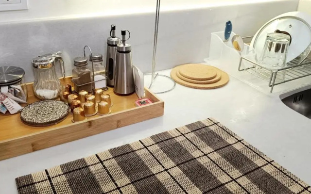 Nobe Acropolis Suite