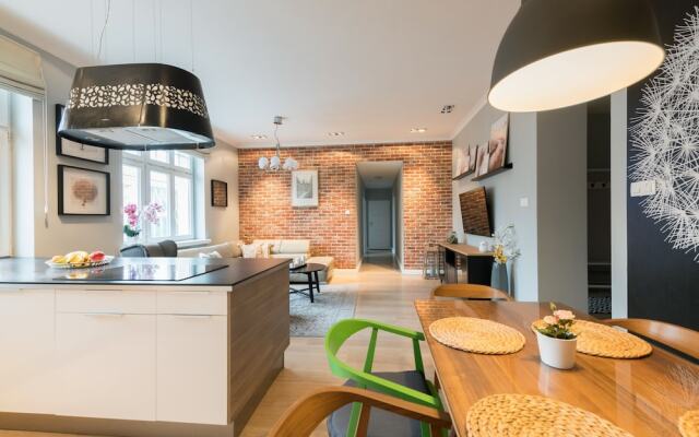 Dom & House - Monte Cassino 49 Supreme