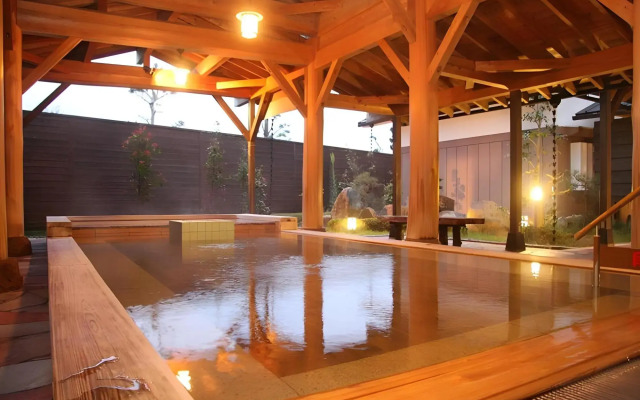 Hotel Royal Hill Fukuchiyama & Spa