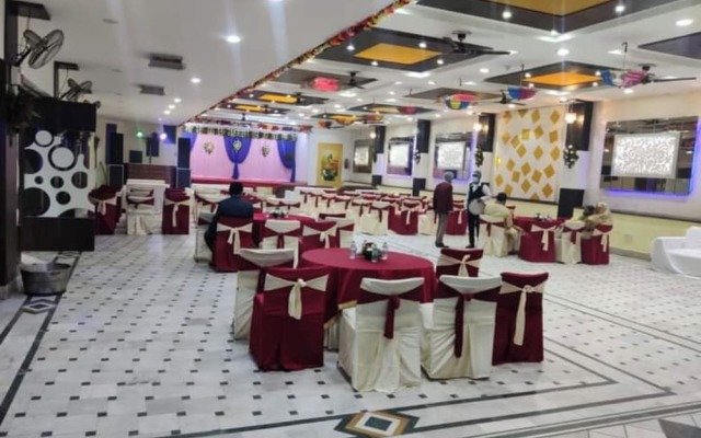 Hotel Redbury