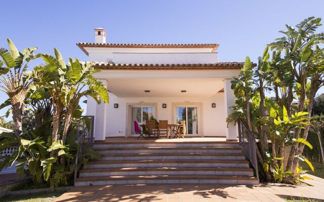 071 Villa Alqueries