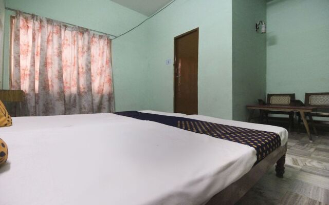 Spot On 62694 Hotel Maruthi