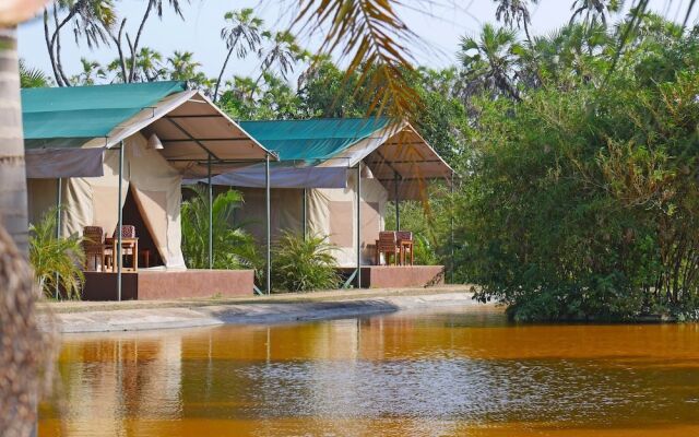 Borabora Luxury Tented Camp
