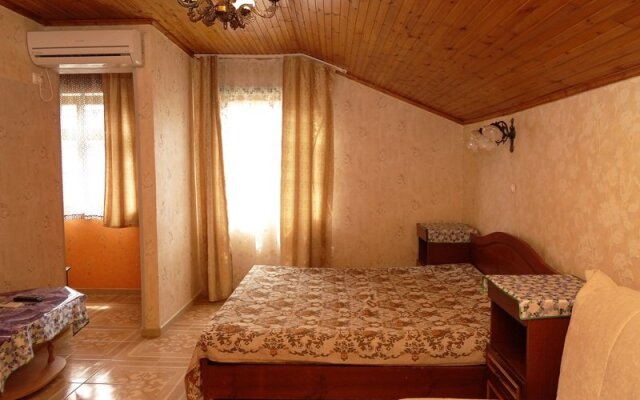 Gostevoj Dom "Na Terskoj 165"