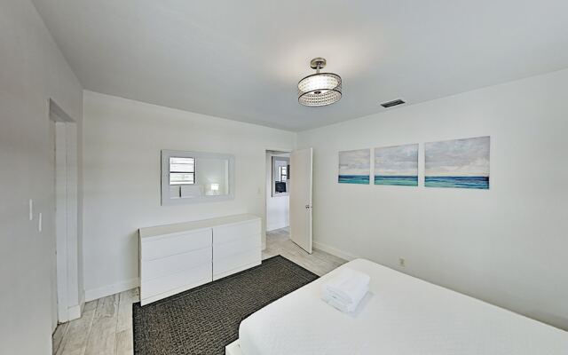 1959se3r 1 Bedroom Apts