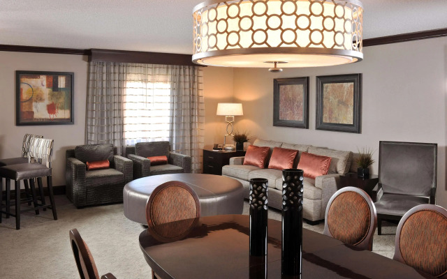 Embassy Suites Hotel Des Moines Downtown