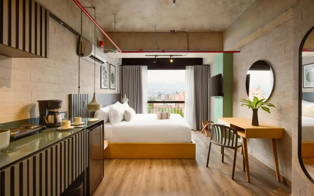 Urbit Social Lofts