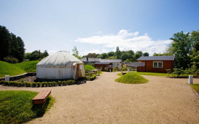 Giltraps Townhouse & Glamping