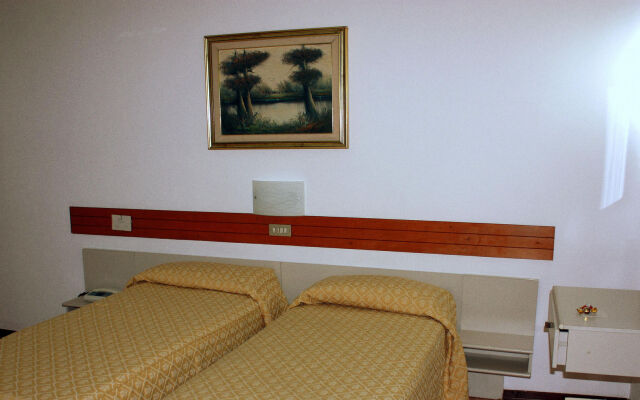 Piccolo Hotel