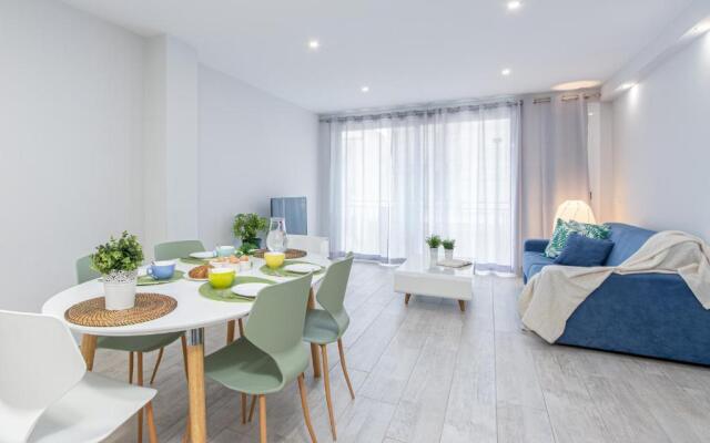 CENTRAL APARTMENT 2A 50m BEACH