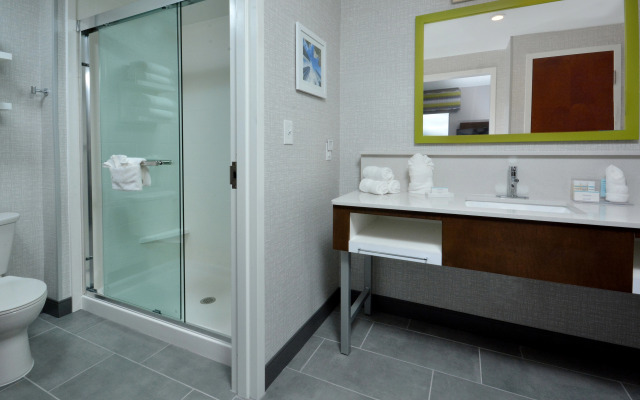 Hampton Inn & Suites by HIlton Charlotte North I 485