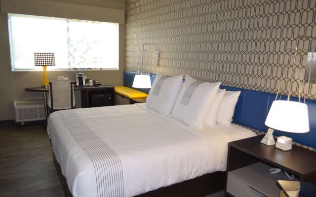 GLō Best Western Tulsa East Route 66