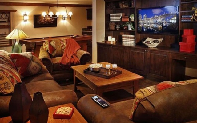 Headwaters Lodge at Eagle Ranch Resort