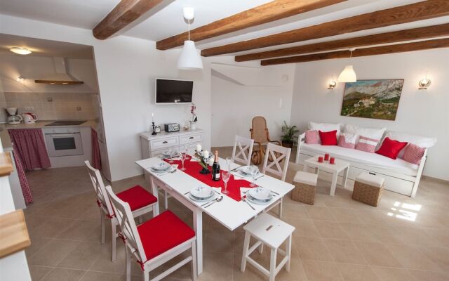 House VILA LJILJA