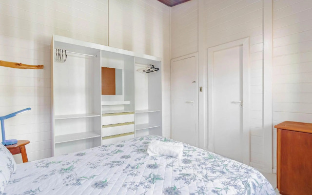 VT04 Excelente Casa 3 Quartos e Piscina